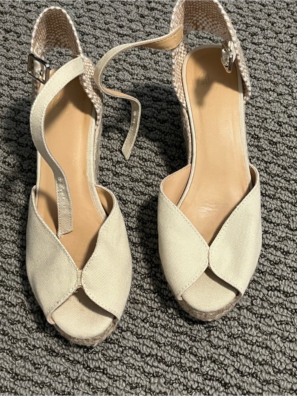 Castaner Cream Canvas Peep-Toe Wedge Sandals 37